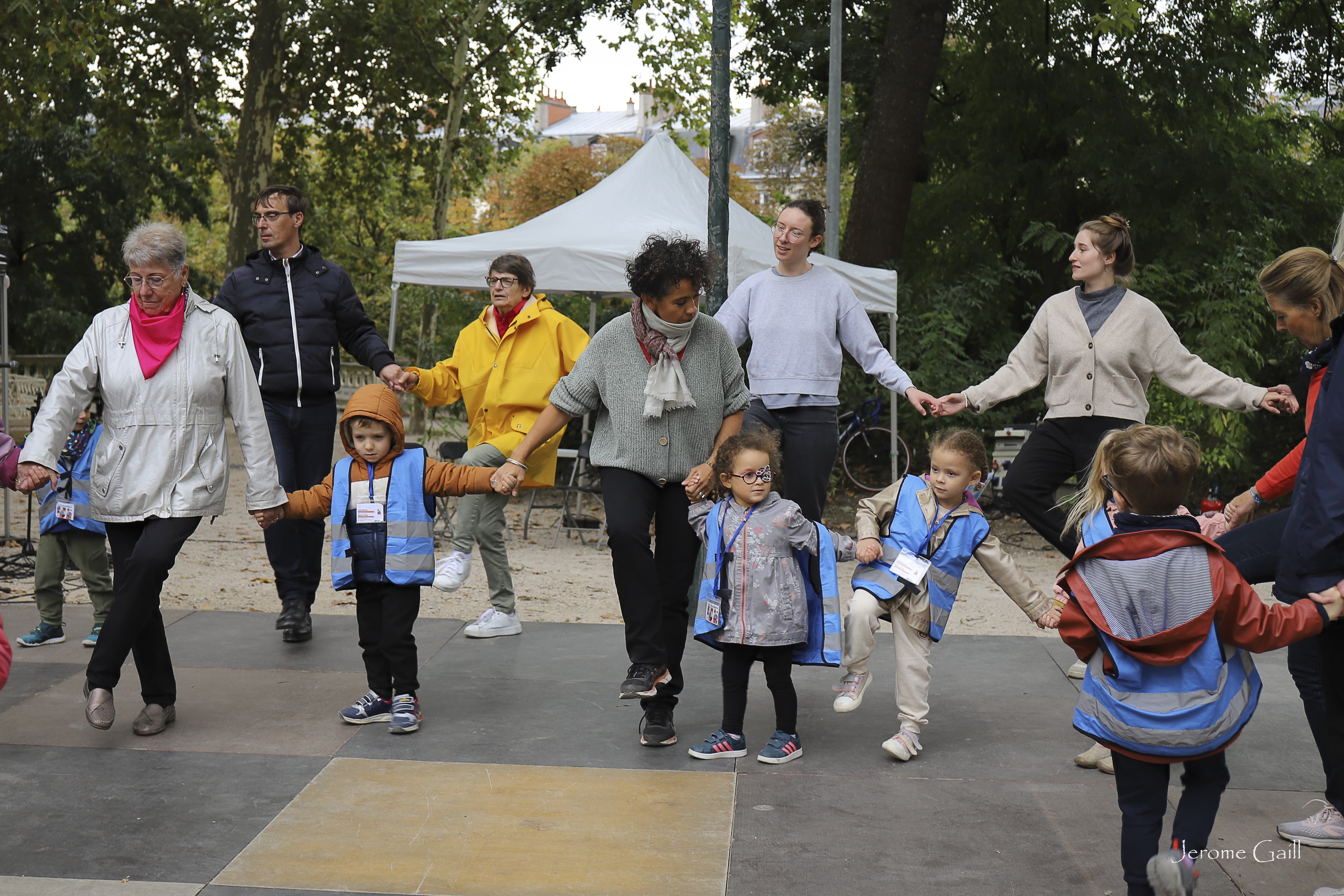 http://www.lesamisdu7.com/site/images/stories/Programme-Saison-2025-2026/2025-journee-intergenerationnelle-2024.jpg